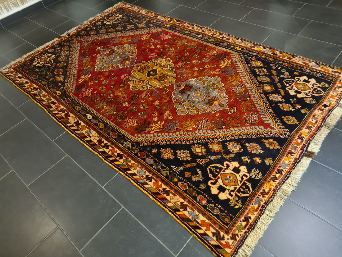 Perserteppich Orientteppich Handgeknüpfter Teppich Shiraz 270x170cm