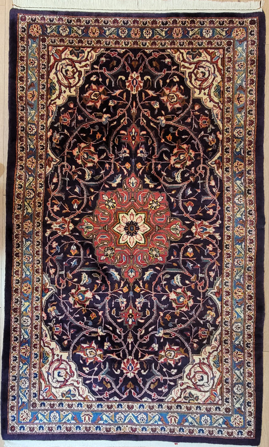 Kashan Teppich Korkwolle feine Knüpfung Medaillon Design