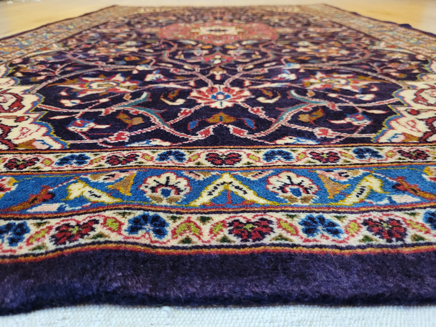 Kashan Teppich Korkwolle feine Knüpfung Medaillon Design