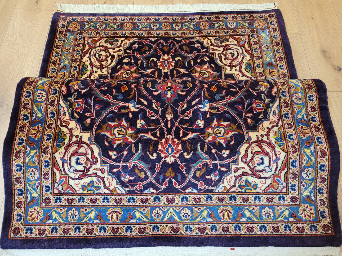 Kashan Teppich Korkwolle feine Knüpfung Medaillon Design