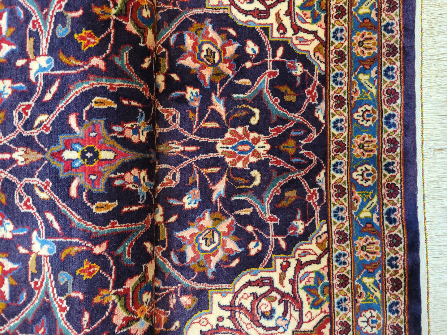 Kashan Teppich Korkwolle feine Knüpfung Medaillon Design