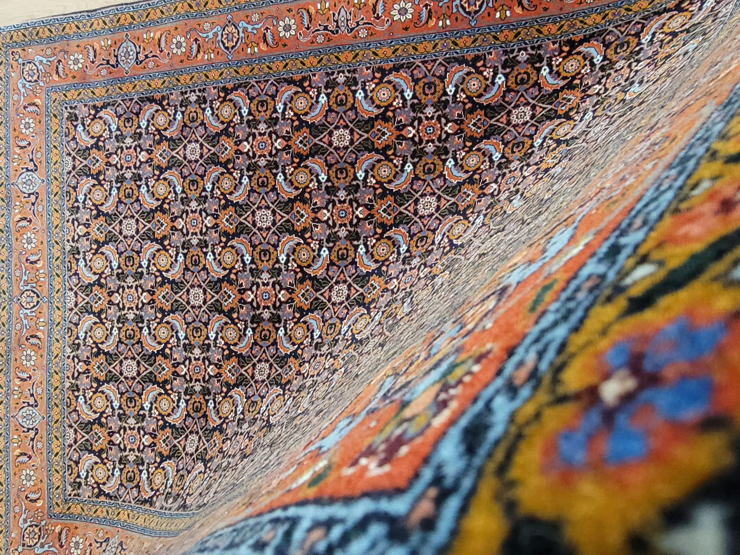 Täbriz Teppich Korkwolle mit Seide feine Knüpfung Allover Muster