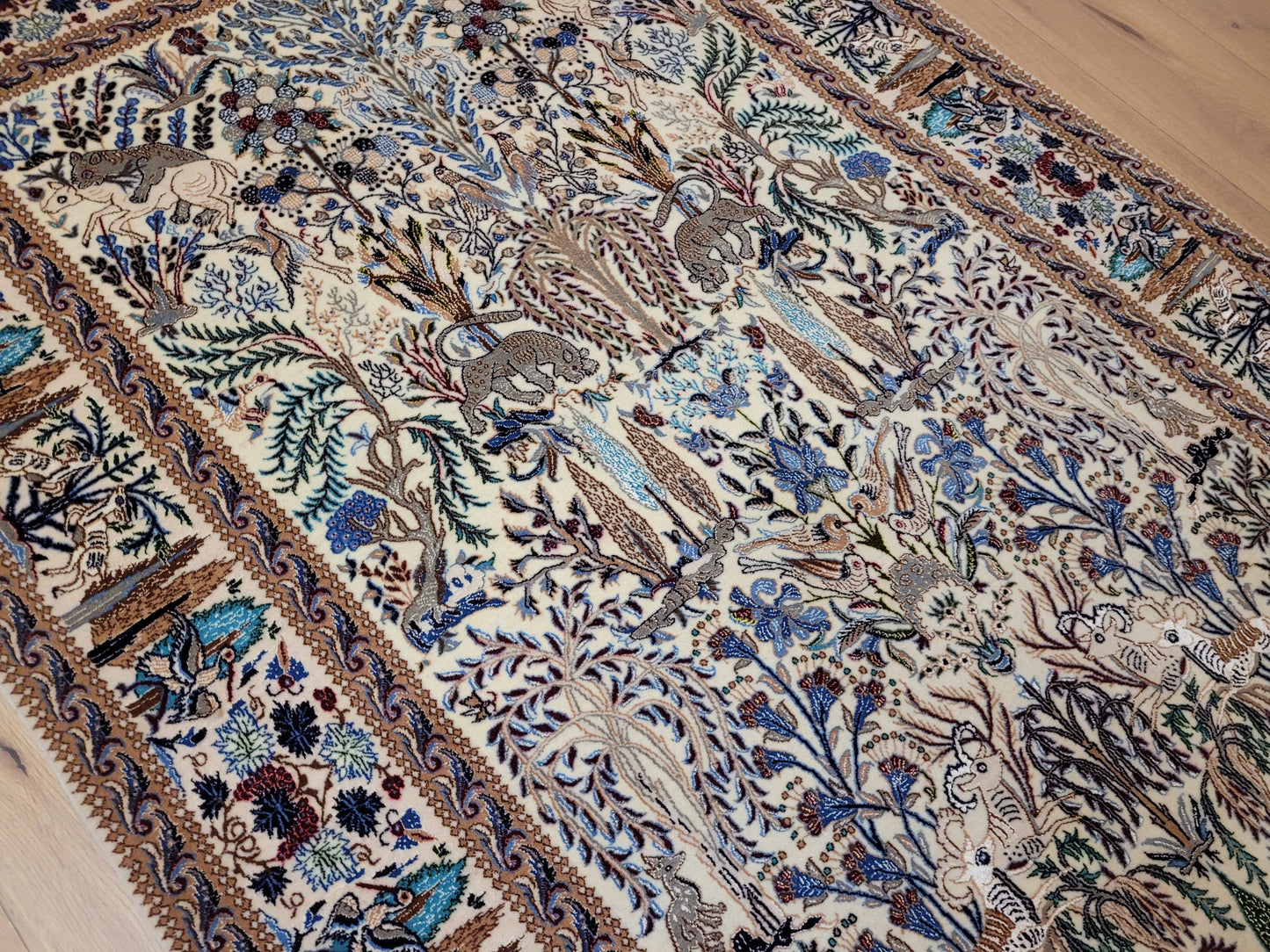 Nain Teppich Korkwolle mit Seide feine Jagdszene detailreich