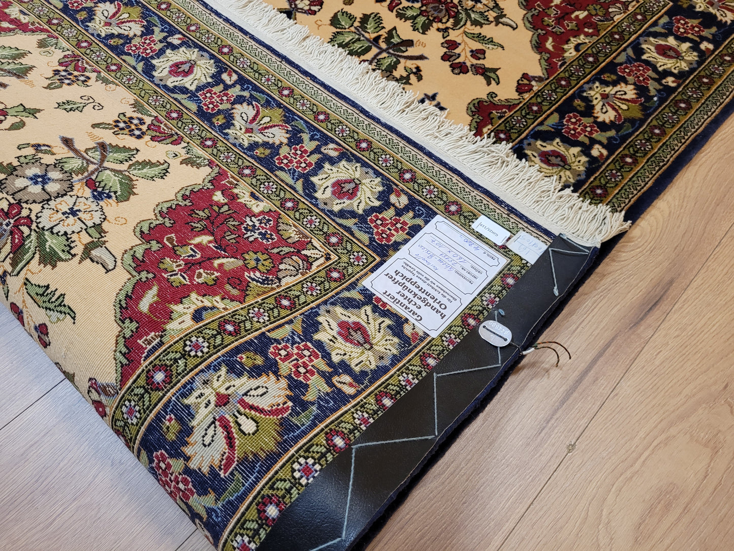 Ghom Teppich Korkwolle floral feine Knüpfung