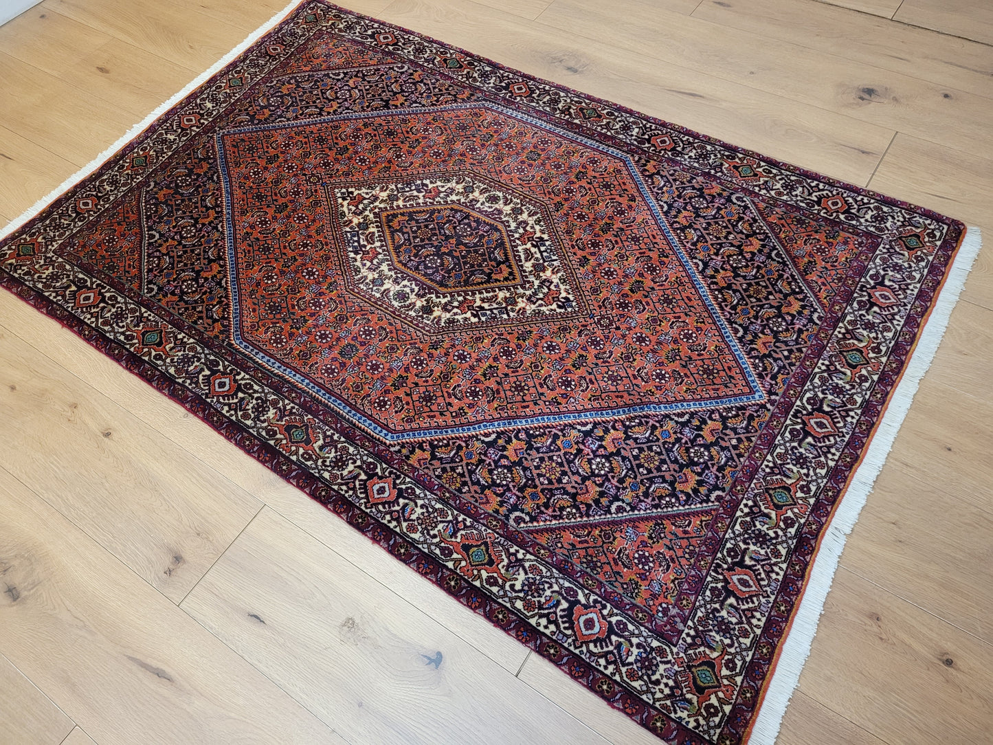 Bidjar Teppich Korkwolle kräftige Knüpfung mit Medaillon