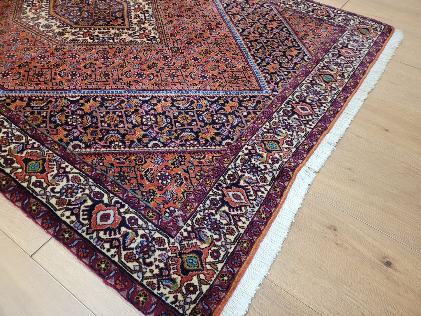 Bidjar Teppich Korkwolle kräftige Knüpfung mit Medaillon