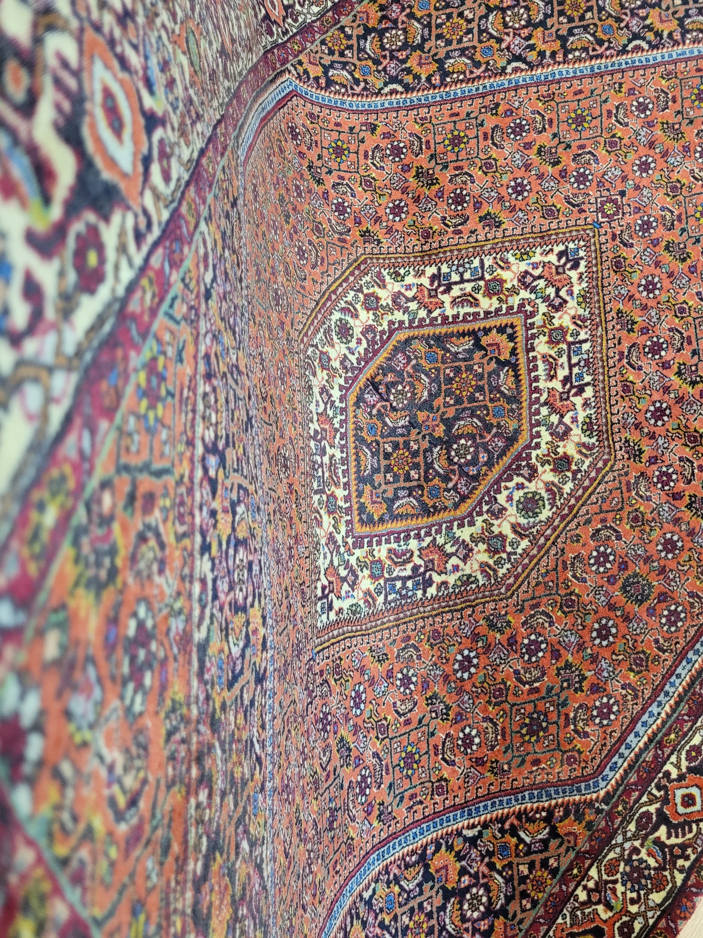 Bidjar Teppich Korkwolle kräftige Knüpfung mit Medaillon