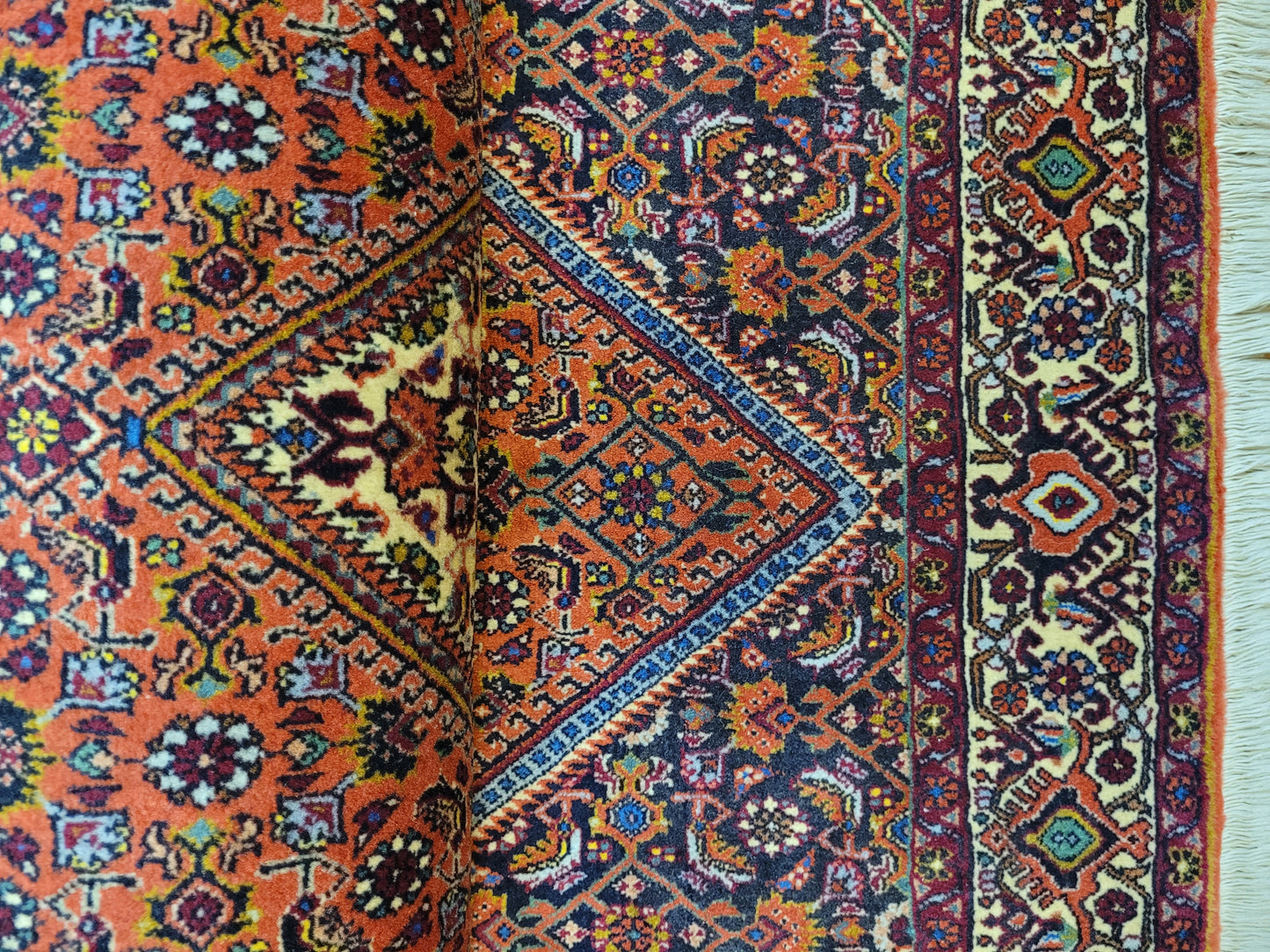 Bidjar Teppich Korkwolle kräftige Knüpfung mit Medaillon