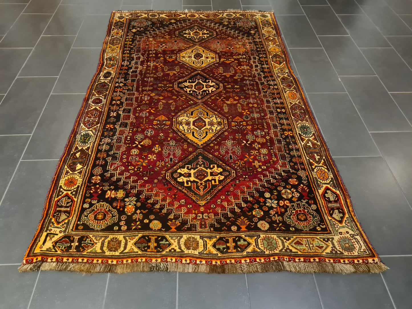 Perserteppich Orientteppich Handgeknüpfter Teppich Shiraz 240x170cm