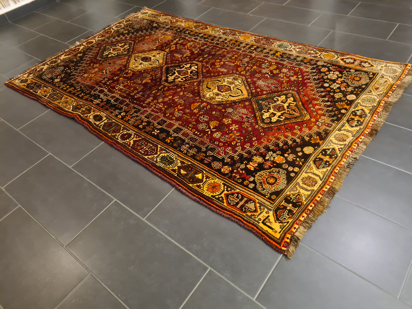 Perserteppich Orientteppich Handgeknüpfter Teppich Shiraz 240x170cm