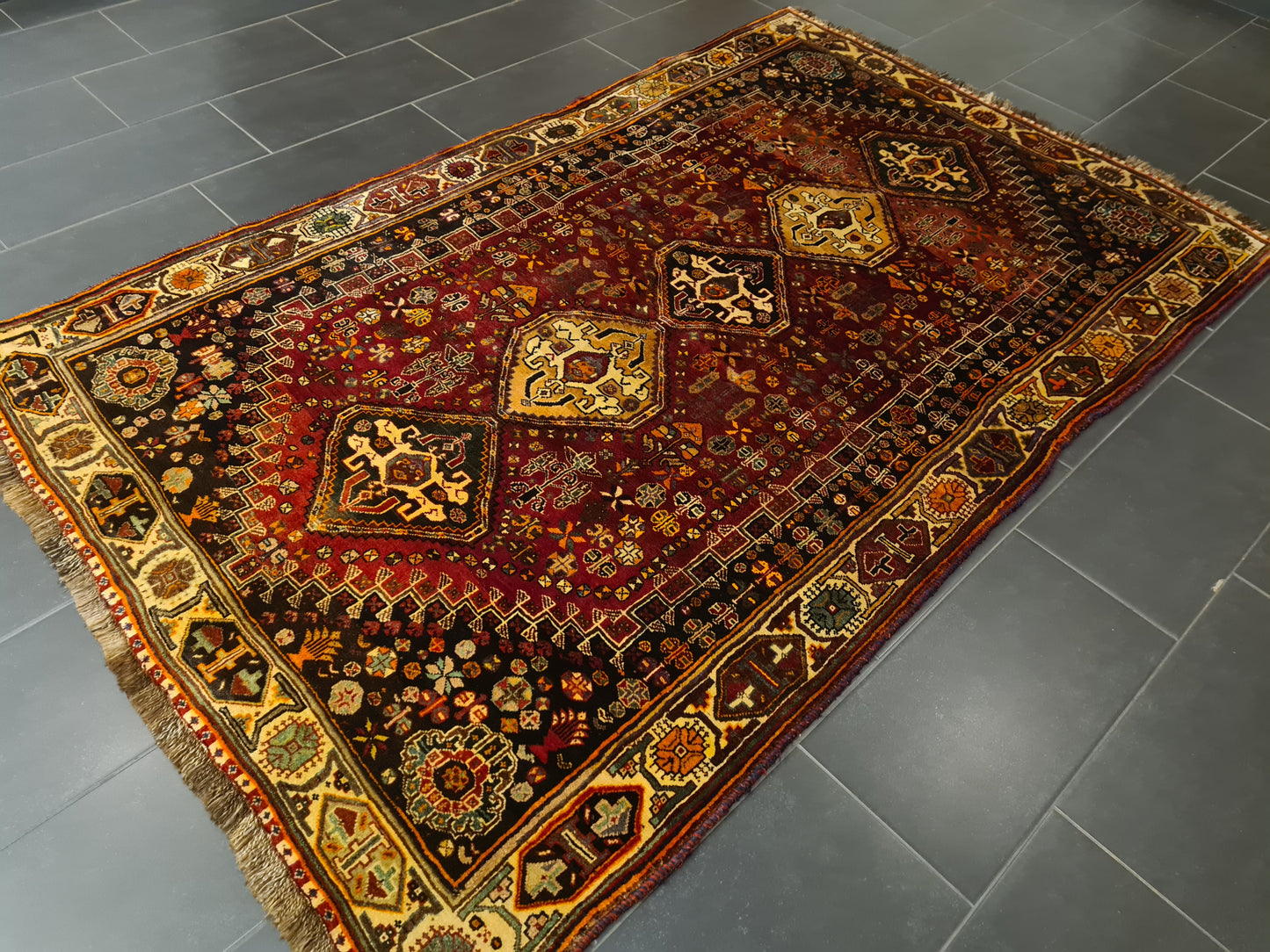 Perserteppich Orientteppich Handgeknüpfter Teppich Shiraz 240x170cm