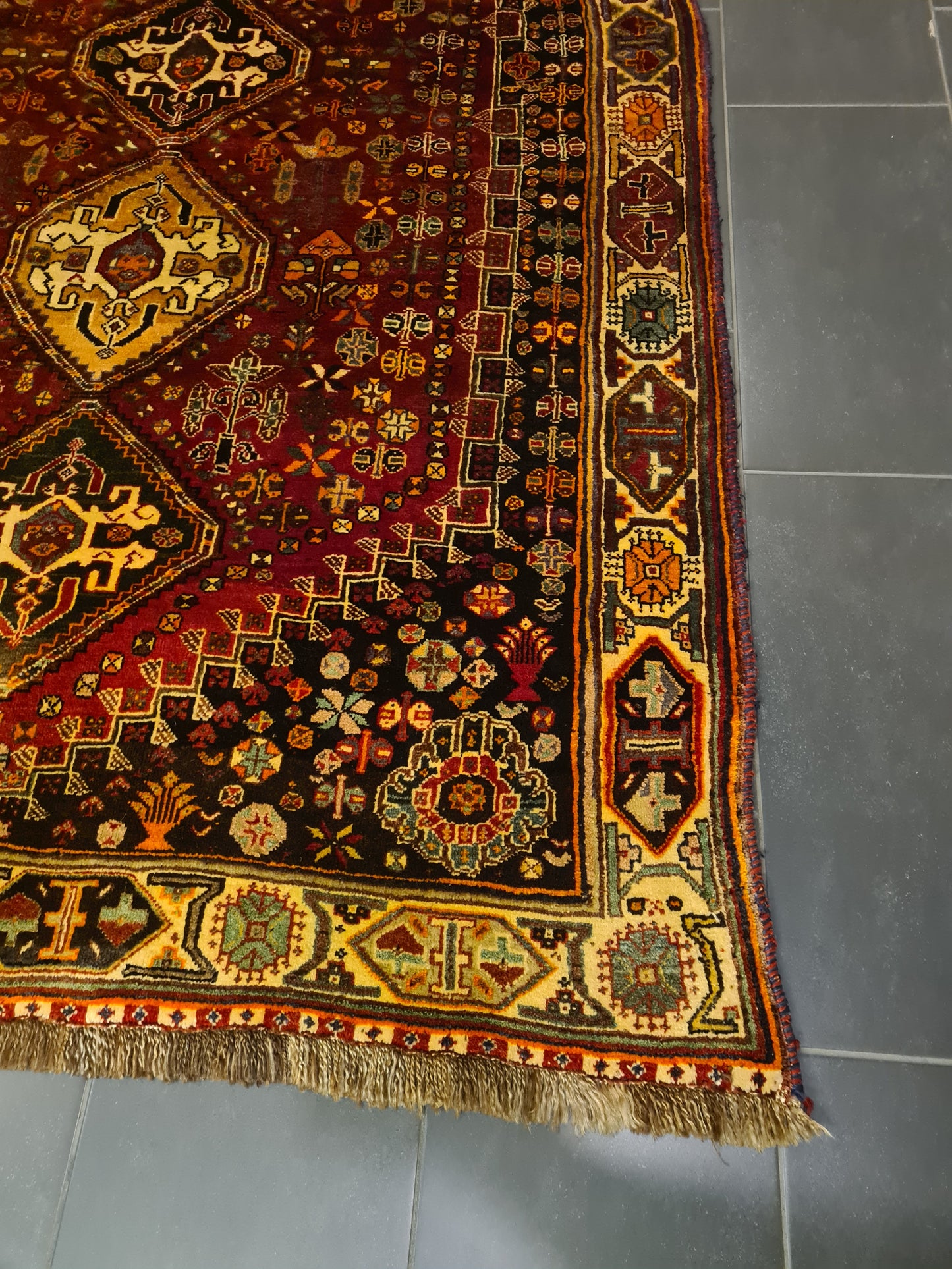 Perserteppich Orientteppich Handgeknüpfter Teppich Shiraz 240x170cm