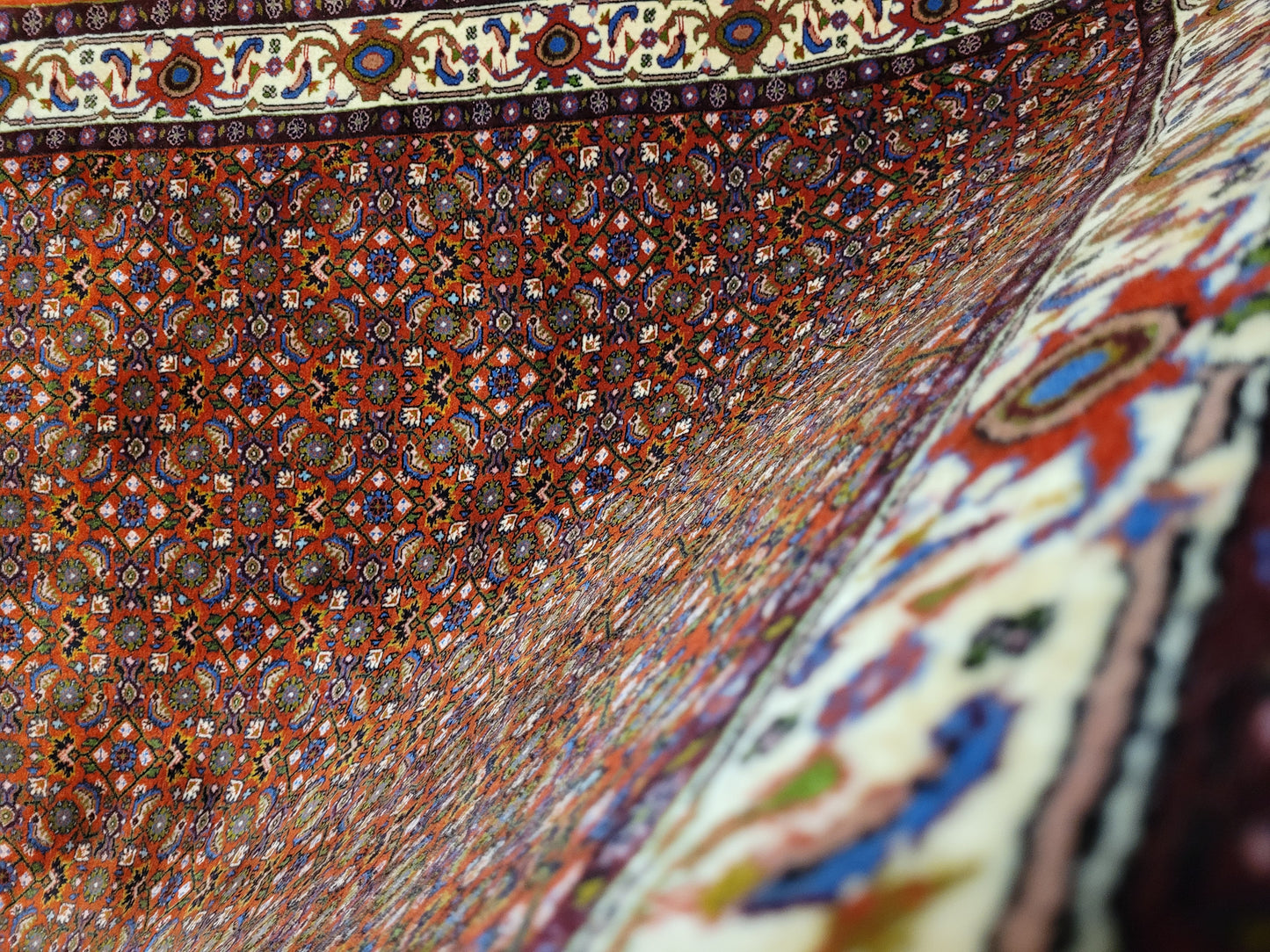 Bidjar Teppich Korkwolle Allover Blütenmuster feine Knüpfkunst