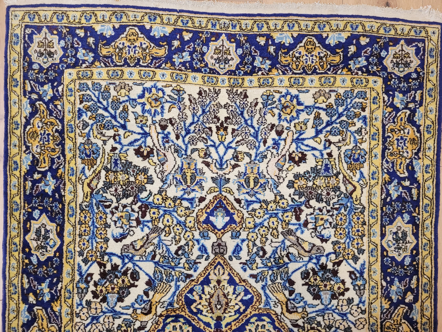 Ghom Teppich Korkwolle mit Seide florales Medaillon feine Knüpfung