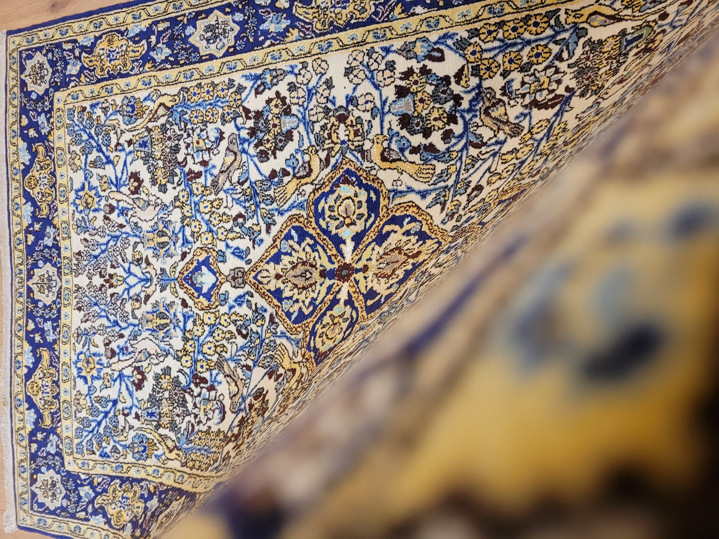 Ghom Teppich Korkwolle mit Seide florales Medaillon feine Knüpfung