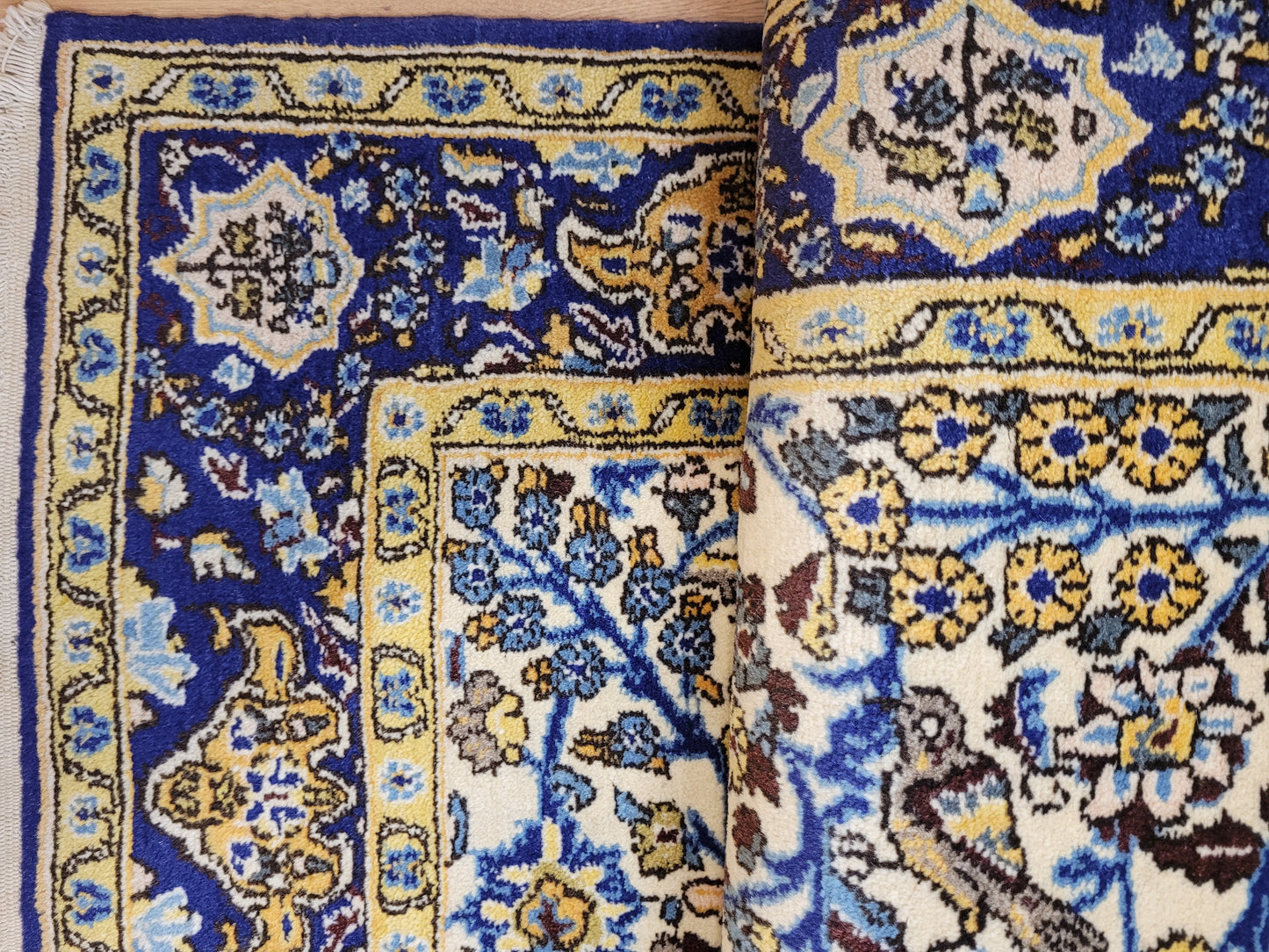 Ghom Teppich Korkwolle mit Seide florales Medaillon feine Knüpfung