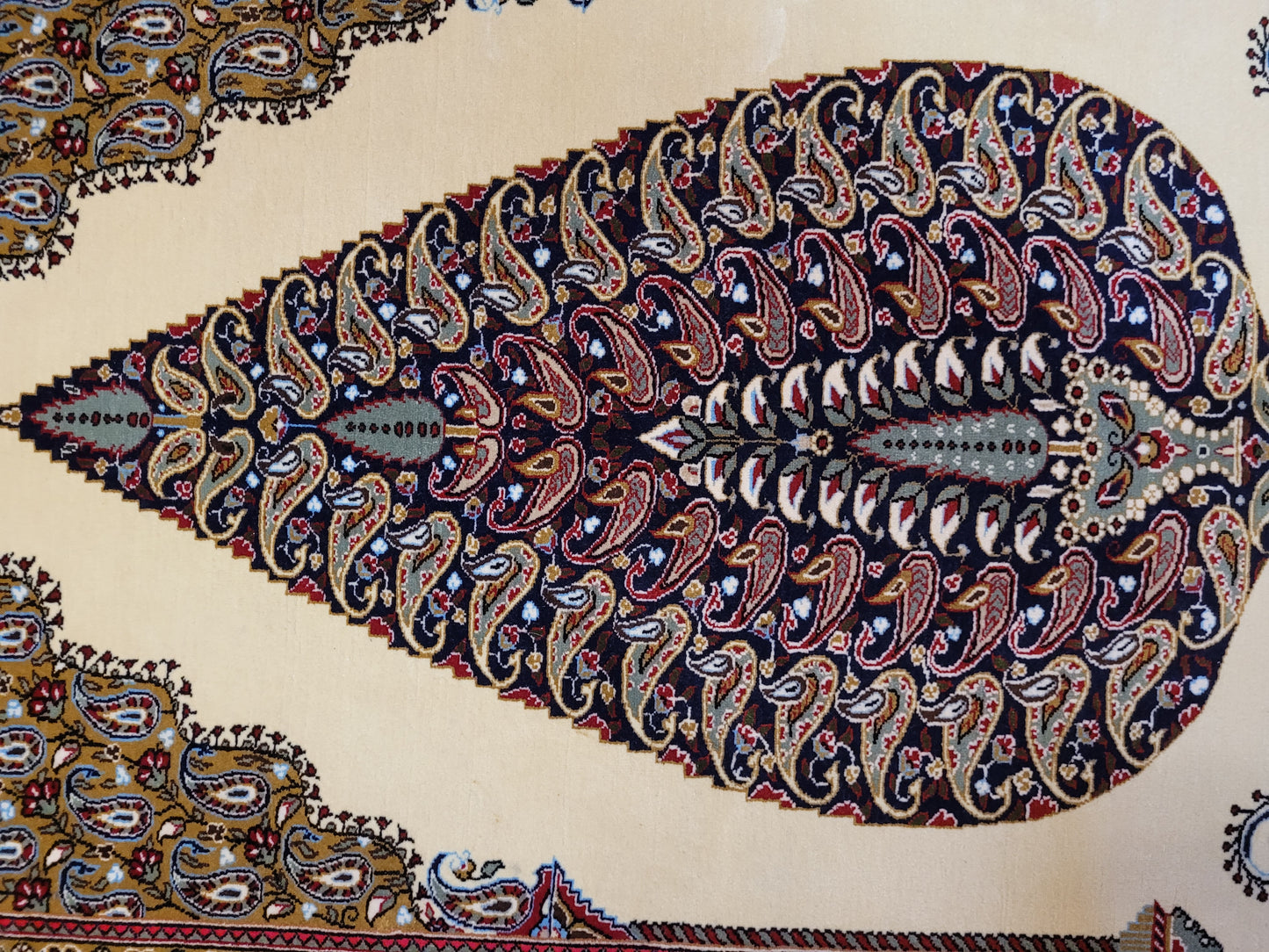 Ghom Teppich Korkwolle Baum des Lebens feine Knüpfung