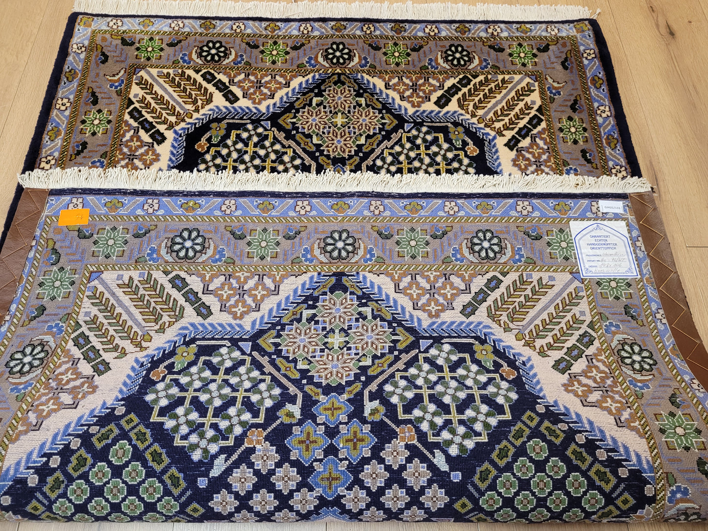 Ghom Teppich Korkwolle geometrisches Medaillon feine Knüpfung