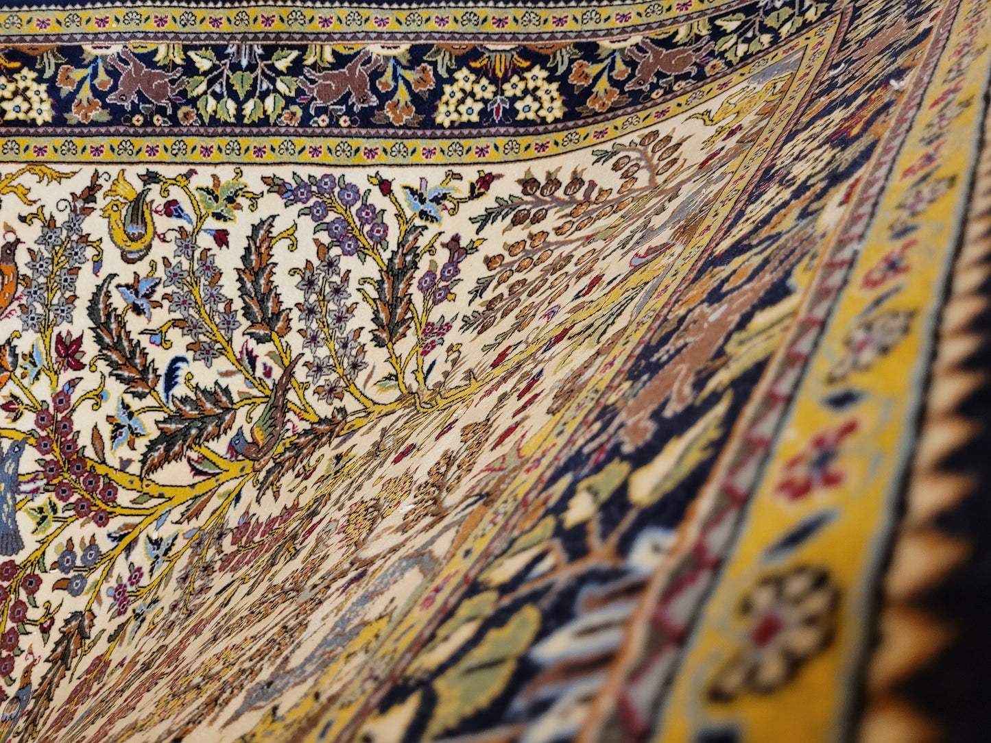 Ghom Teppich Korkwolle Baum des Lebens mit Tieren feine Knüpfung