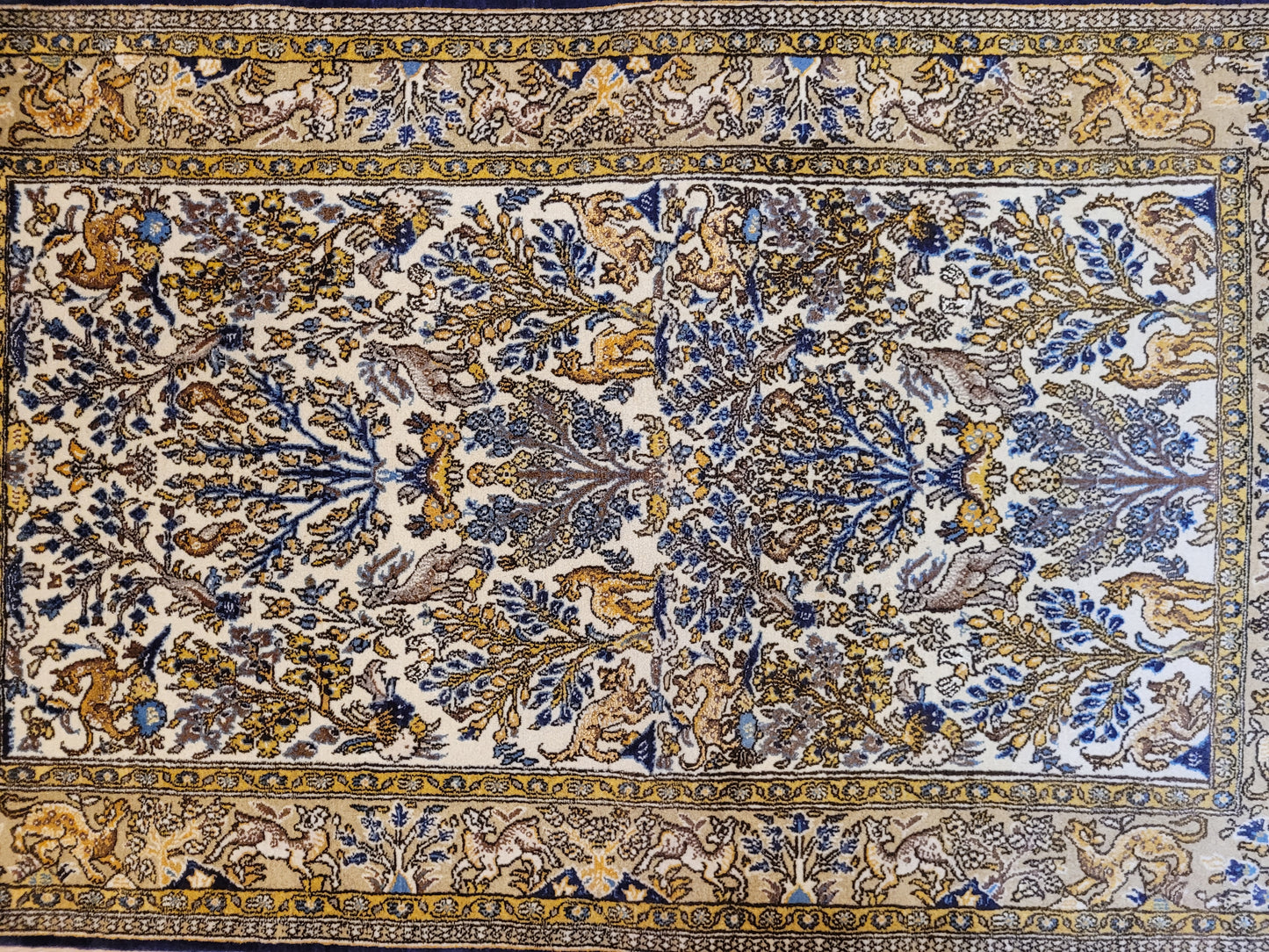 Ghom Teppich Korkwolle auf Seide Tierdarstellungen feine Knüpfung