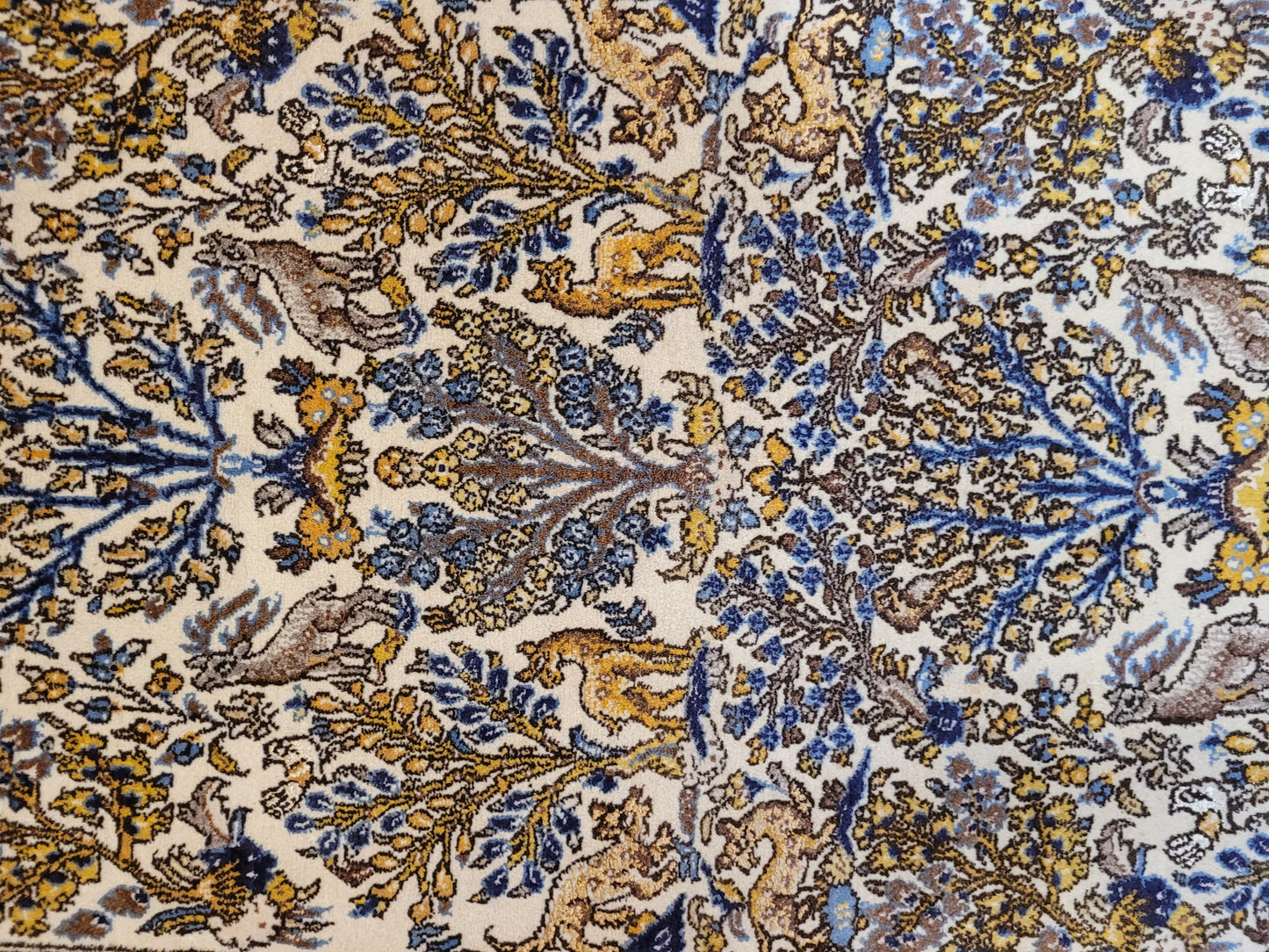 Ghom Teppich Korkwolle auf Seide Tierdarstellungen feine Knüpfung