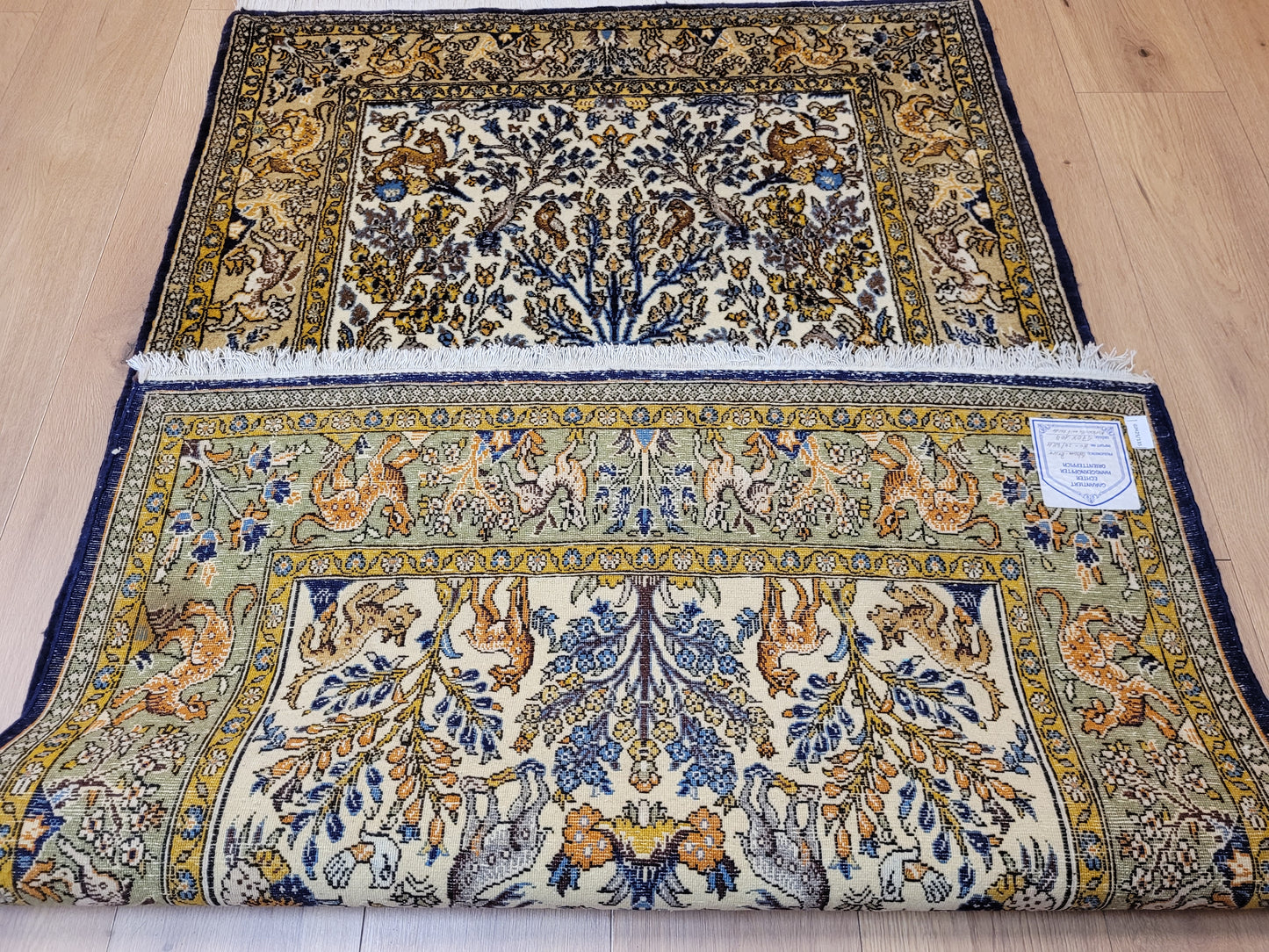 Ghom Teppich Korkwolle auf Seide Tierdarstellungen feine Knüpfung