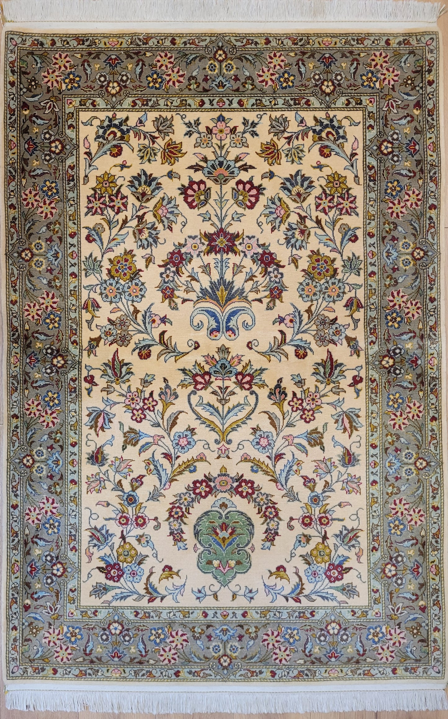 Kaschan Teppich Korkwolle florales Allover-Muster feine Knüpfung