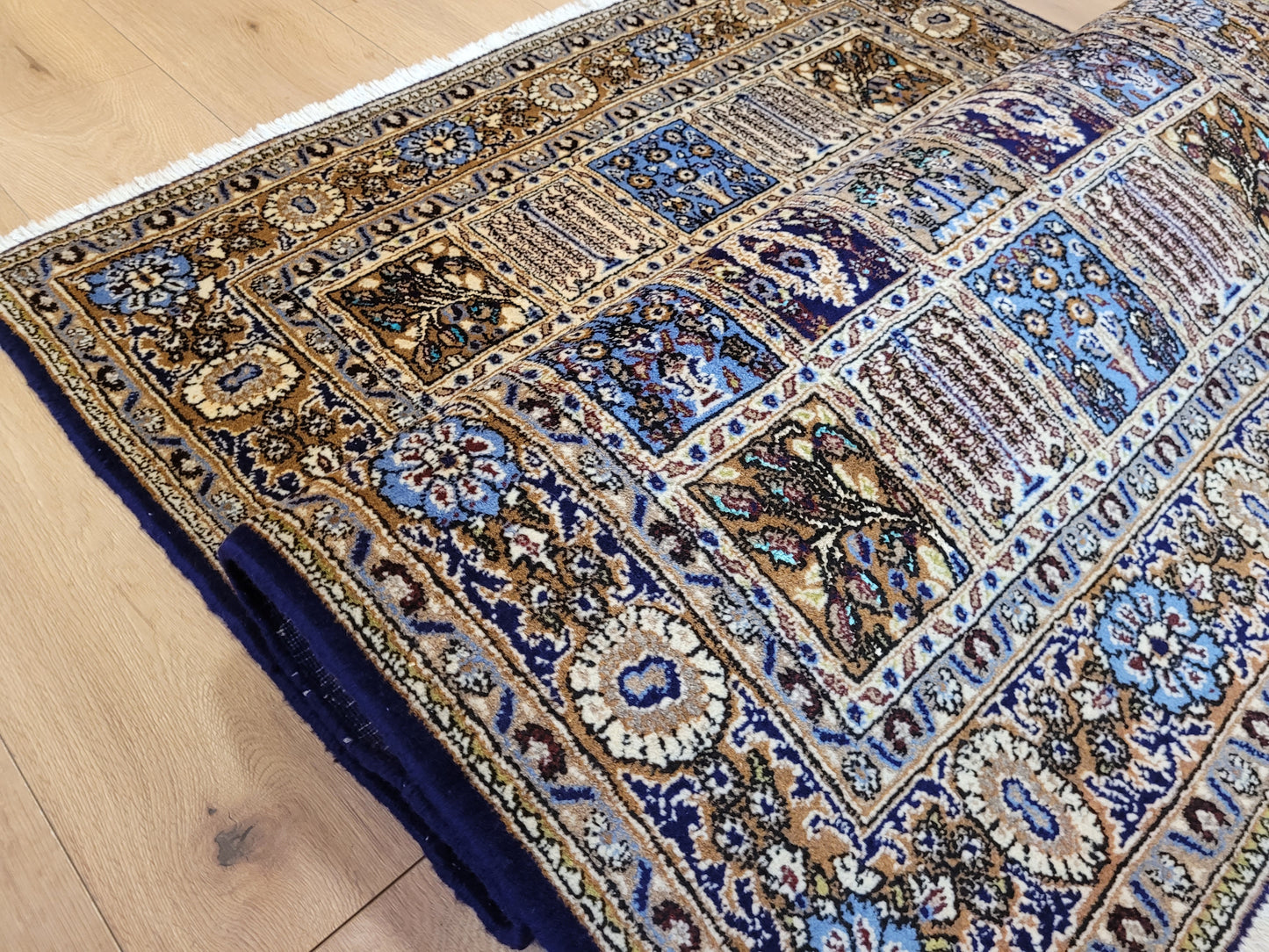 Ghom Teppich Korkwolle mit Seide Gartenfeld-Motiv feine Knüpfung