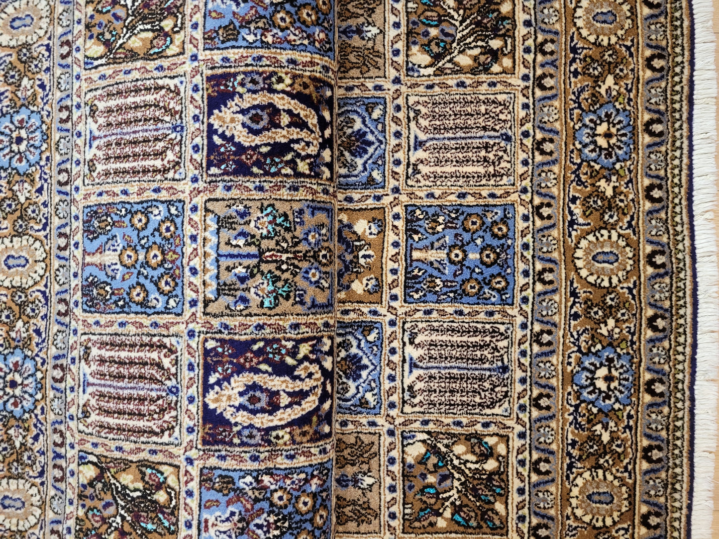 Ghom Teppich Korkwolle mit Seide Gartenfeld-Motiv feine Knüpfung