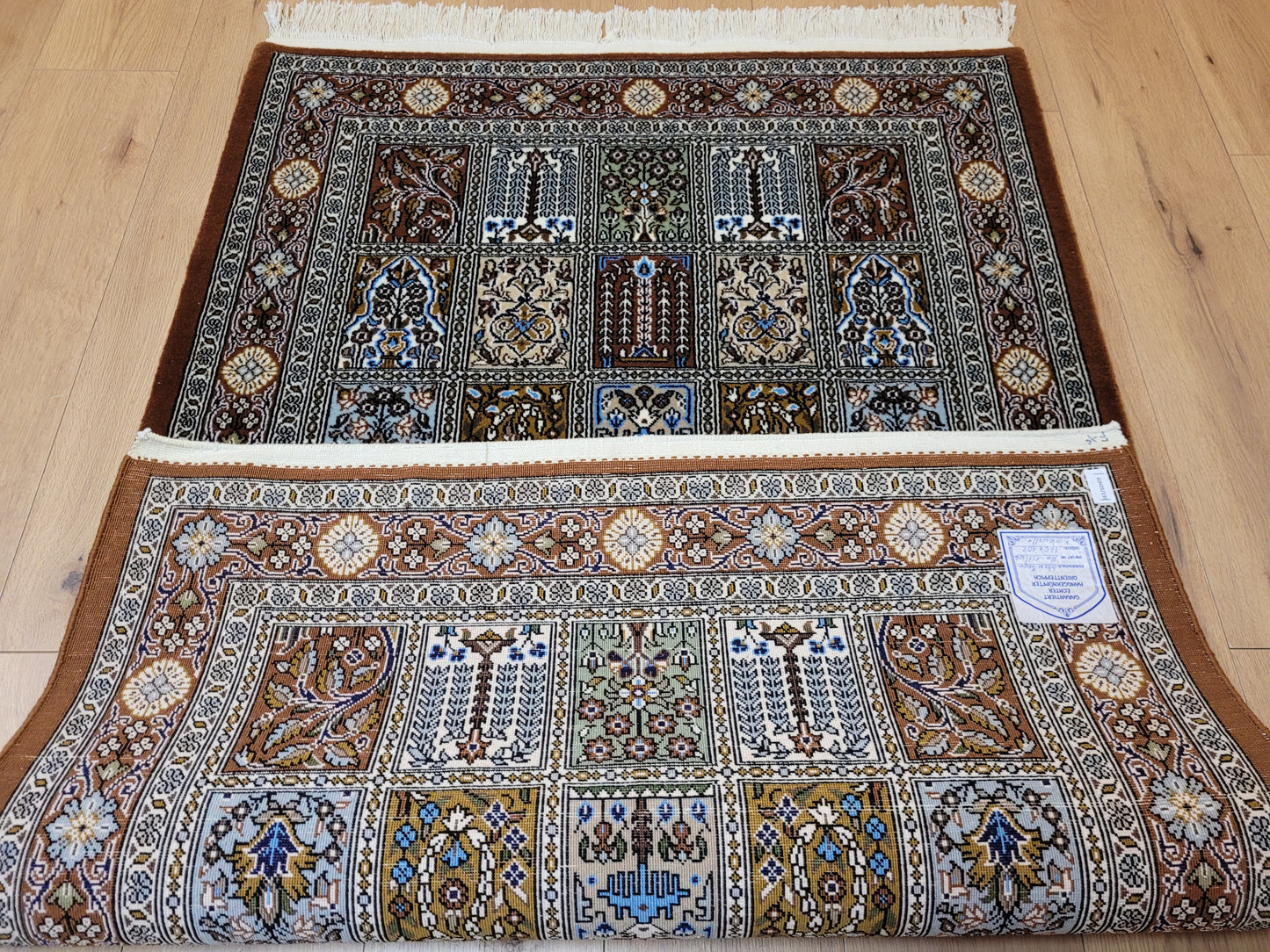 Ghom Teppich Korkwolle Gartenmotiv feine Knüpfkunst