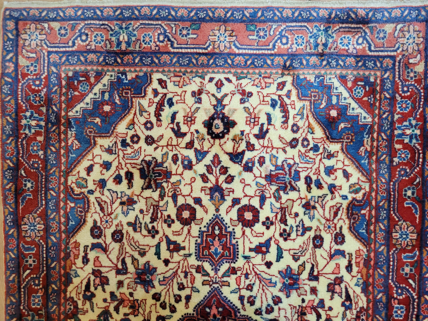 Ardebil Teppich Korkwolle florales Medaillon feine Knüpfkunst