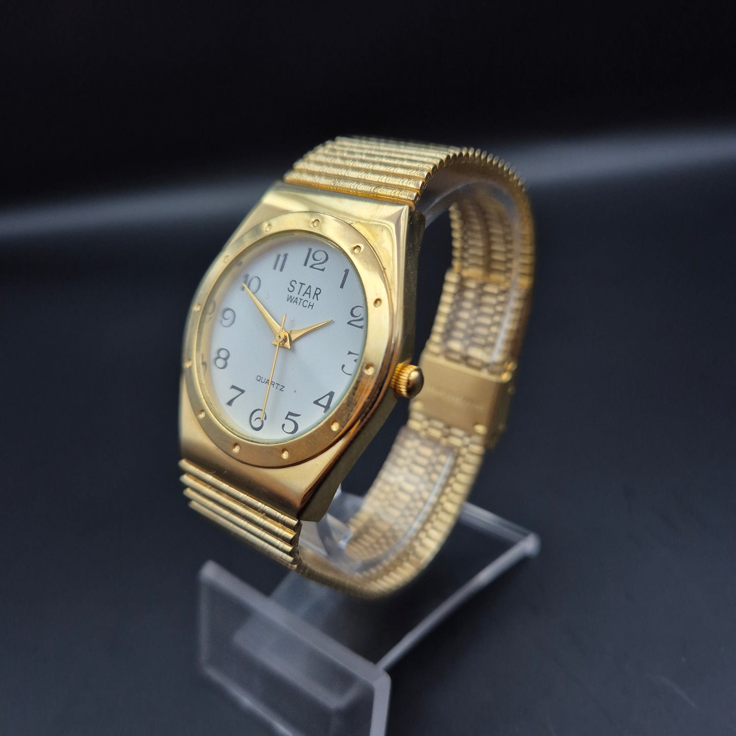 Klassische Star Watch Herren Uhr – Vergoldeter Look mit Stretchband