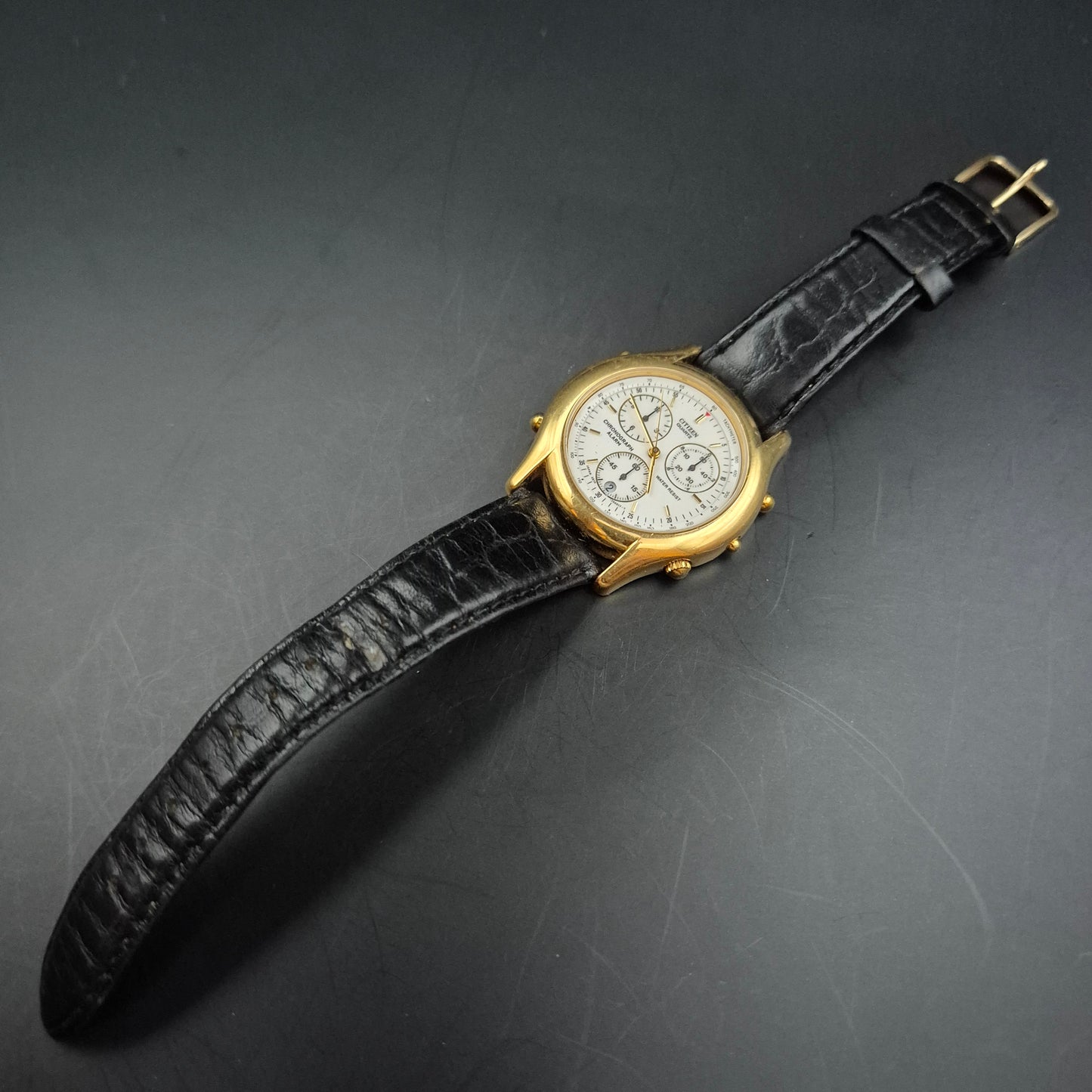 Citizen Herren Uhr – Chronograph im goldfarbenen Gehäuse (defekt)