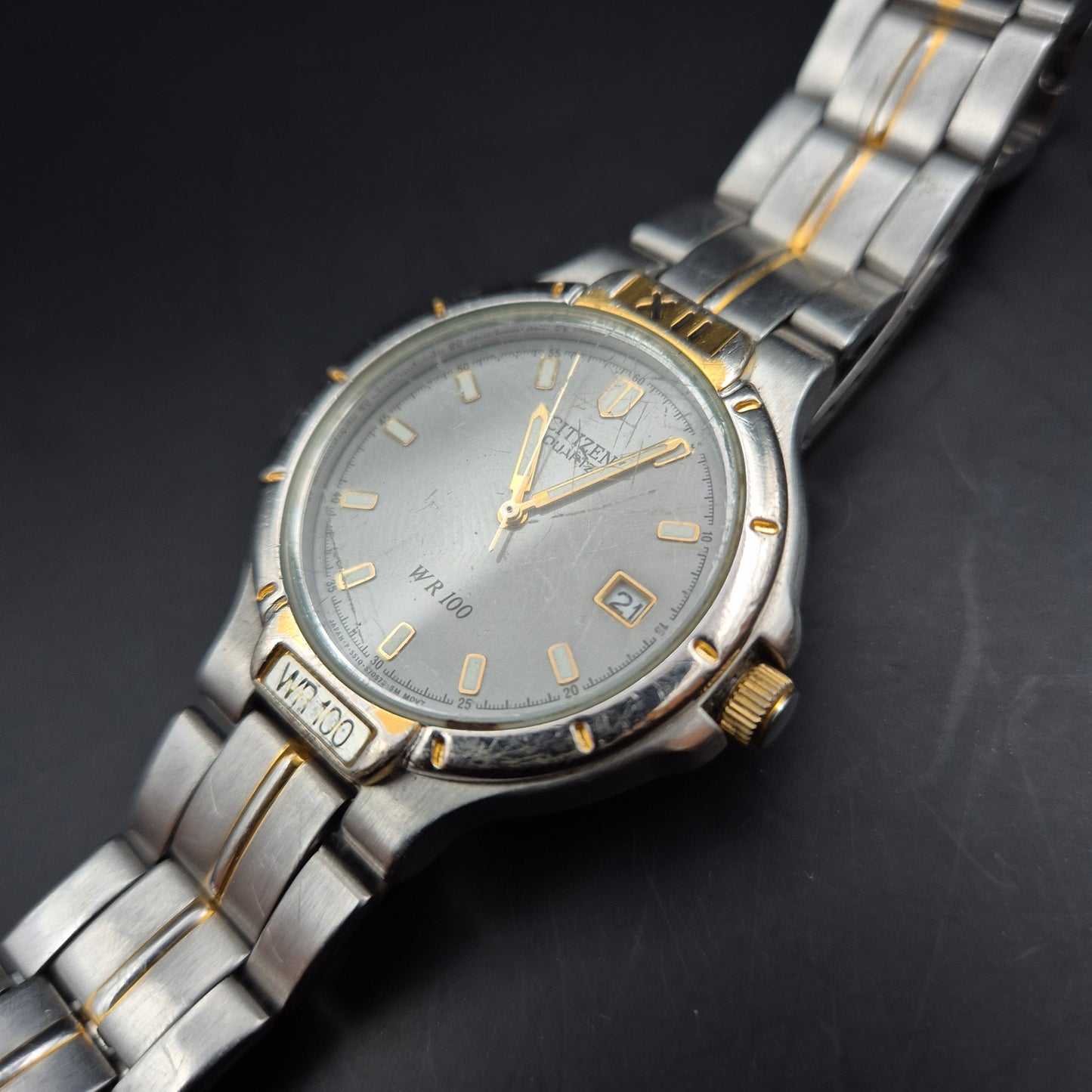 Citizen Herren Uhr – Zweifarbige Quarzuhr mit Edelstahlband (defekt)