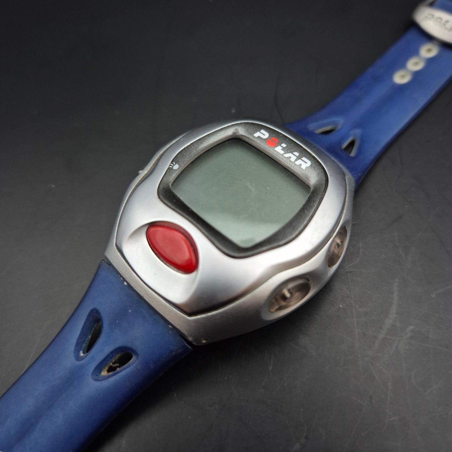 Robuste POLAR F51S Sport Uhr – Herzfrequenz & Trainingsmonitor