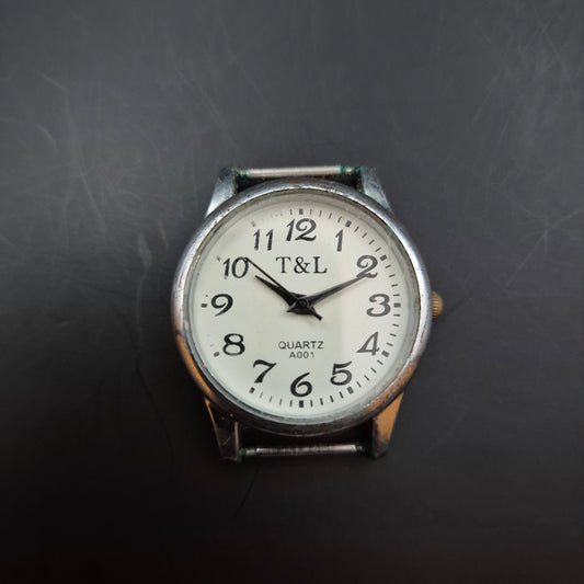 Schlichte T&L Herren Uhr – Klassisches Design mit Quarzwerk