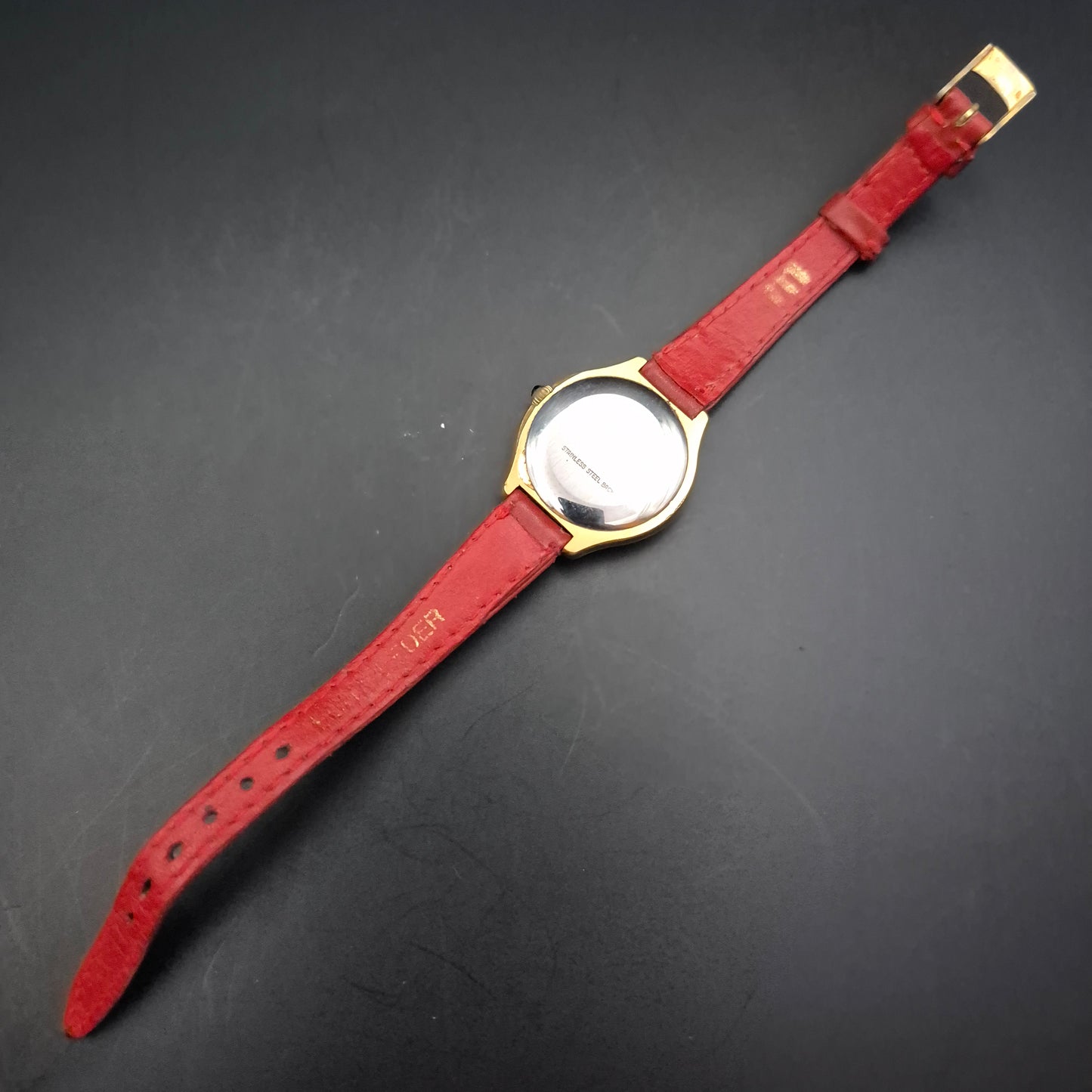 Norvina Damen Uhr – Incabloc 17 Jewels mit rotem Lederarmband