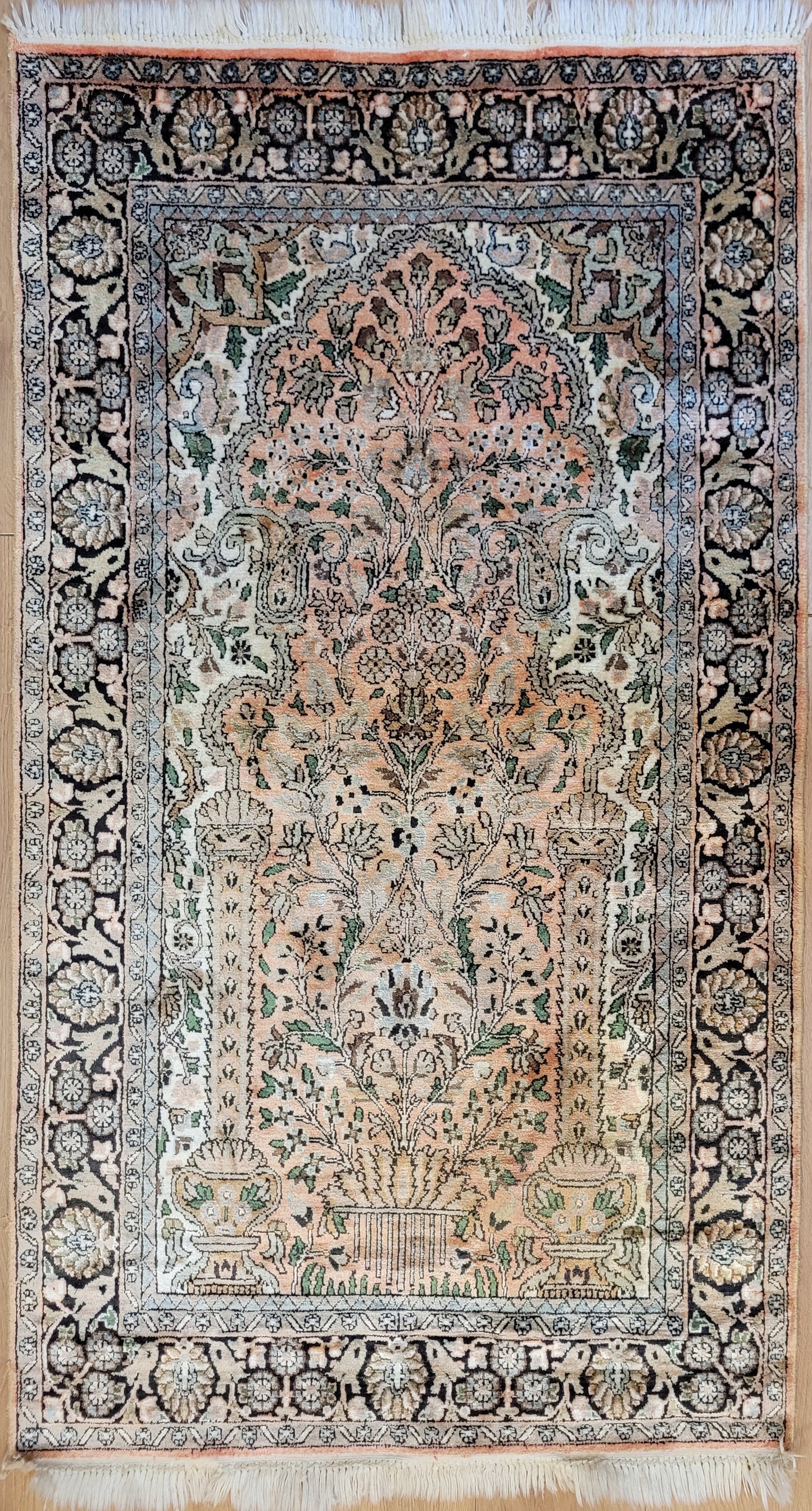 Kaschmir Ghom Seidenteppich Lebensbaum feine Knüpfung