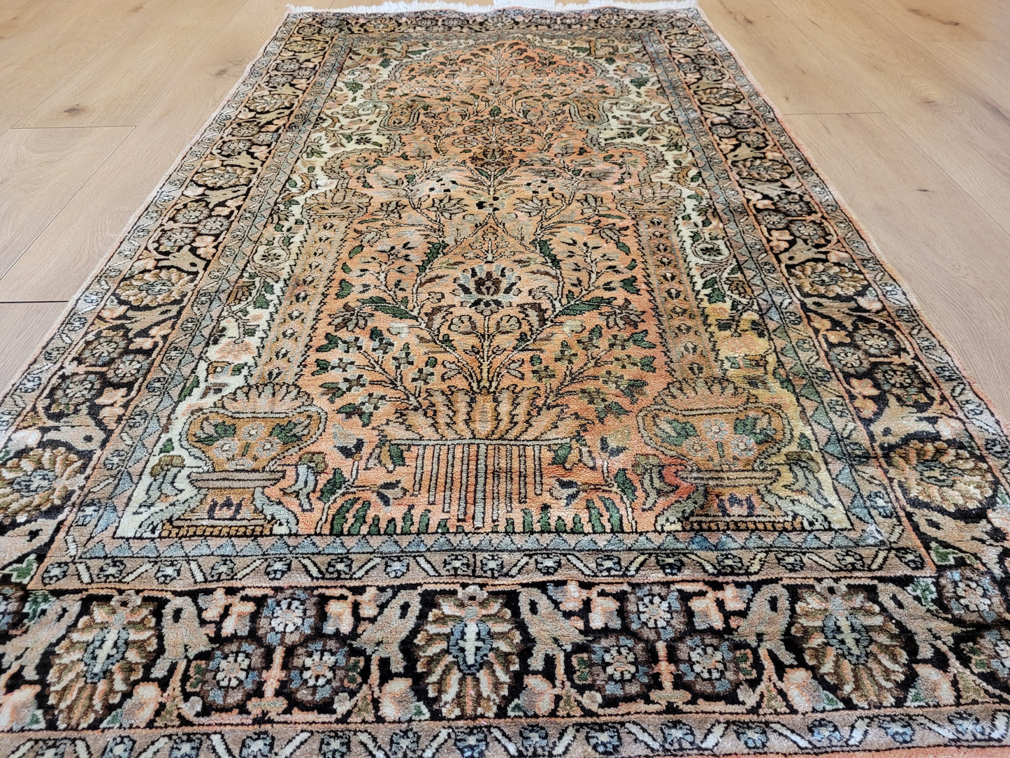 Kaschmir Ghom Seidenteppich Lebensbaum feine Knüpfung