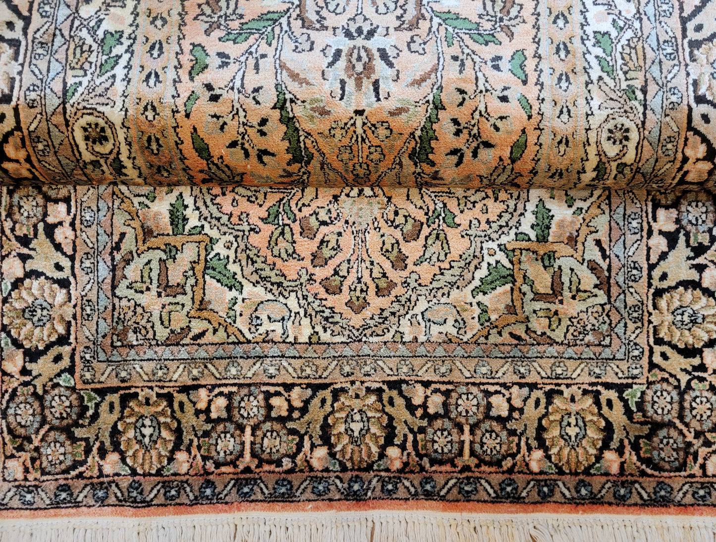 Kaschmir Ghom Seidenteppich Lebensbaum feine Knüpfung