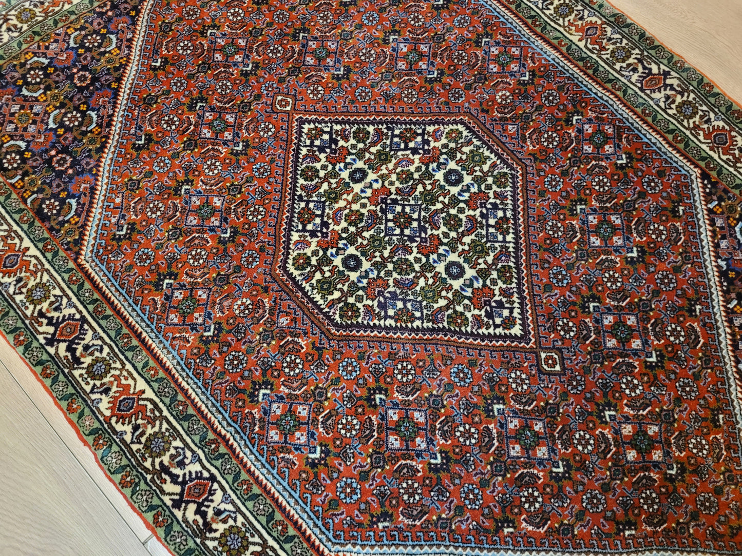 Bidjar Teppich kräftige Wolle geometrisches Medaillon