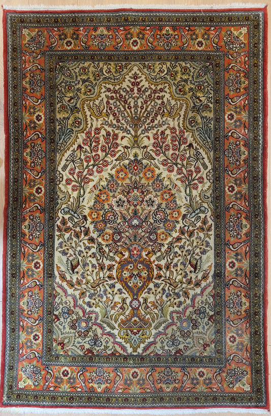 Ghom Seidenteppich florales Vogelmotiv feine Knüpfung