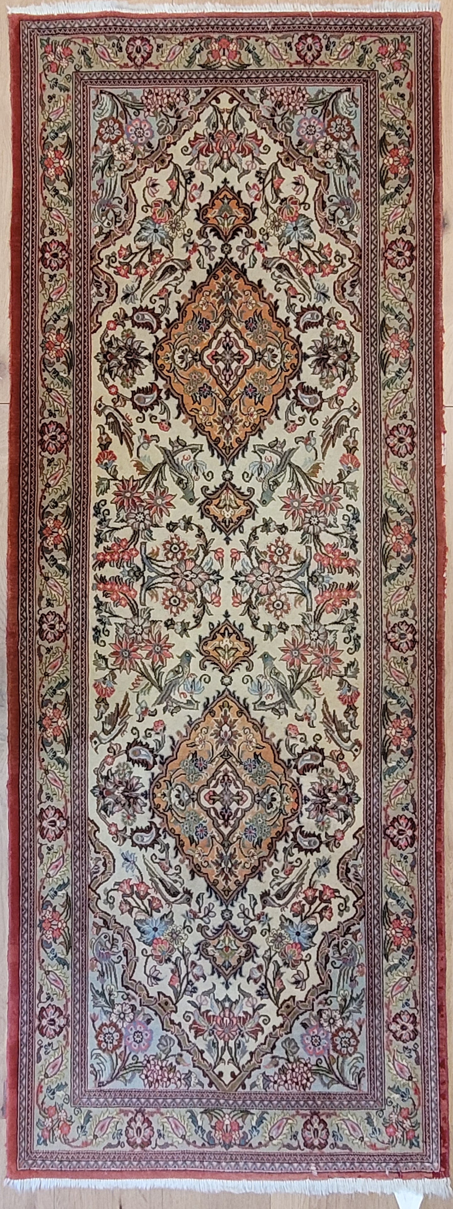 Ghom Teppich Korkwolle florales Medaillon feine Knüpfung