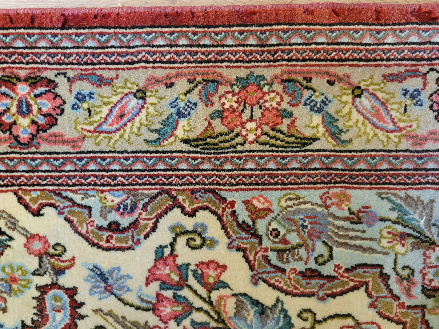 Ghom Teppich Korkwolle florales Medaillon feine Knüpfung