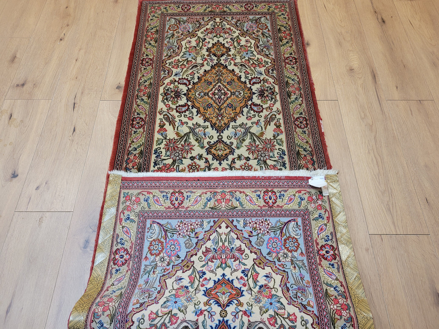 Ghom Teppich Korkwolle florales Medaillon feine Knüpfung