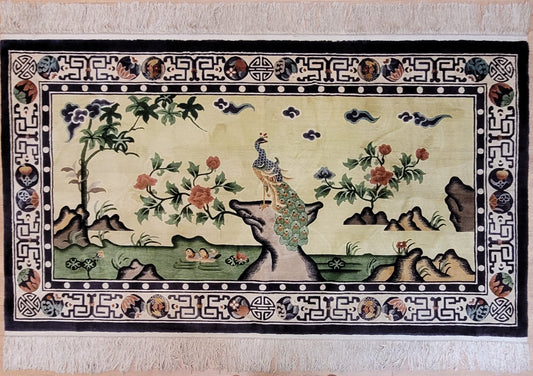 China Teppich Seide auf Seide Art Deco Pfauenmotiv
