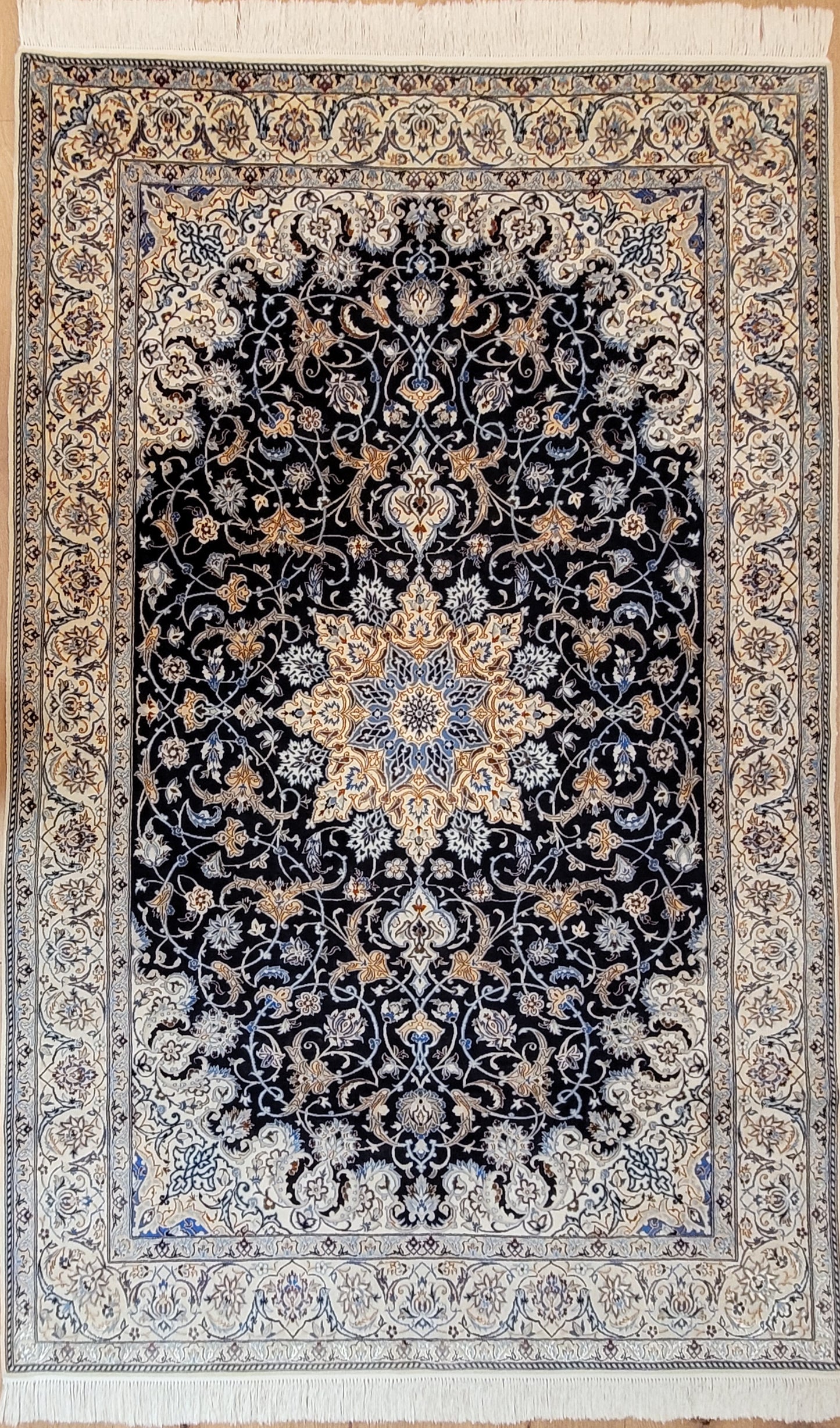 Nain Teppich Korkwolle mit Seide Medaillon feine Knüpfung