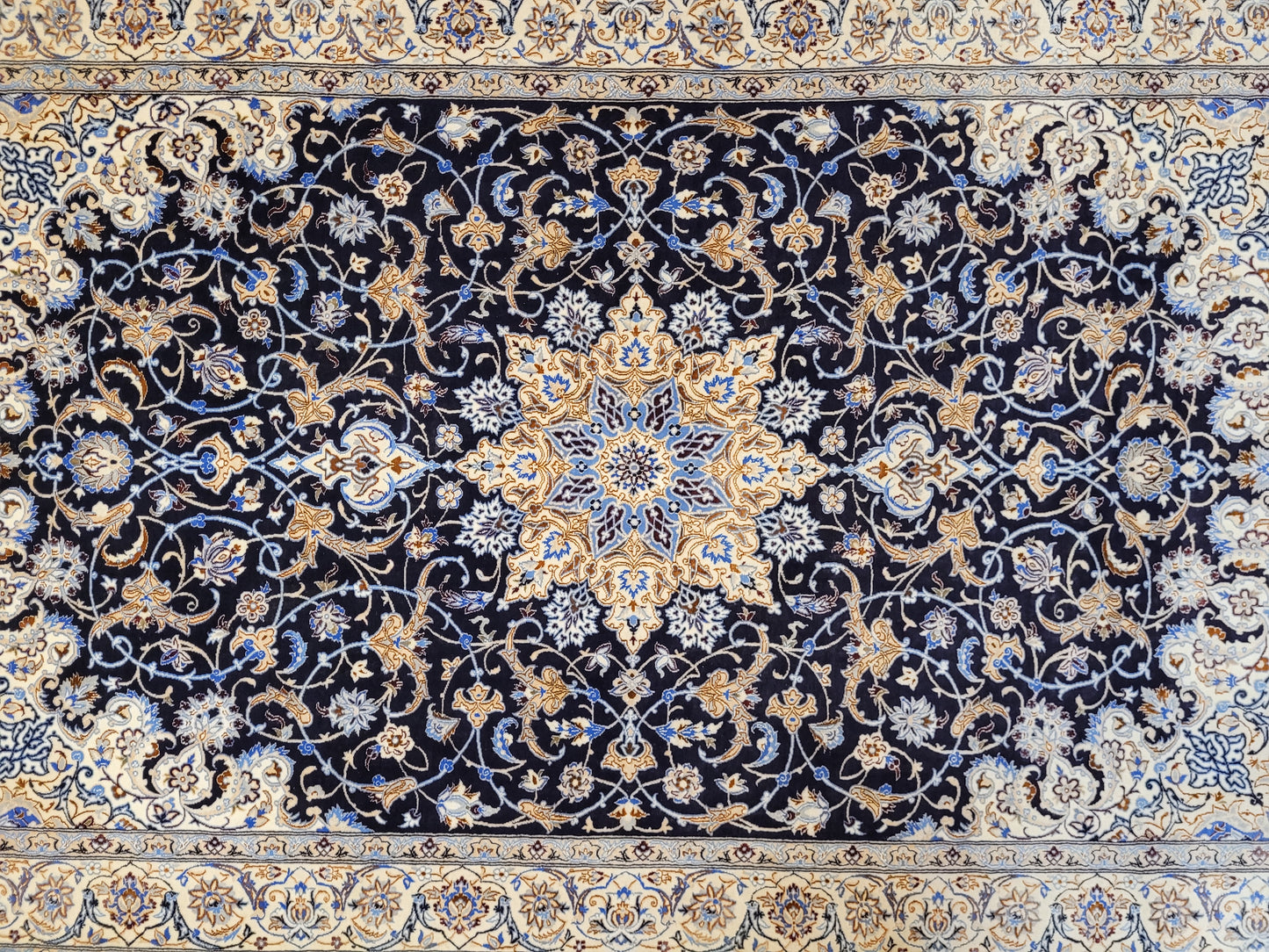 Nain Teppich Korkwolle mit Seide Medaillon feine Knüpfung