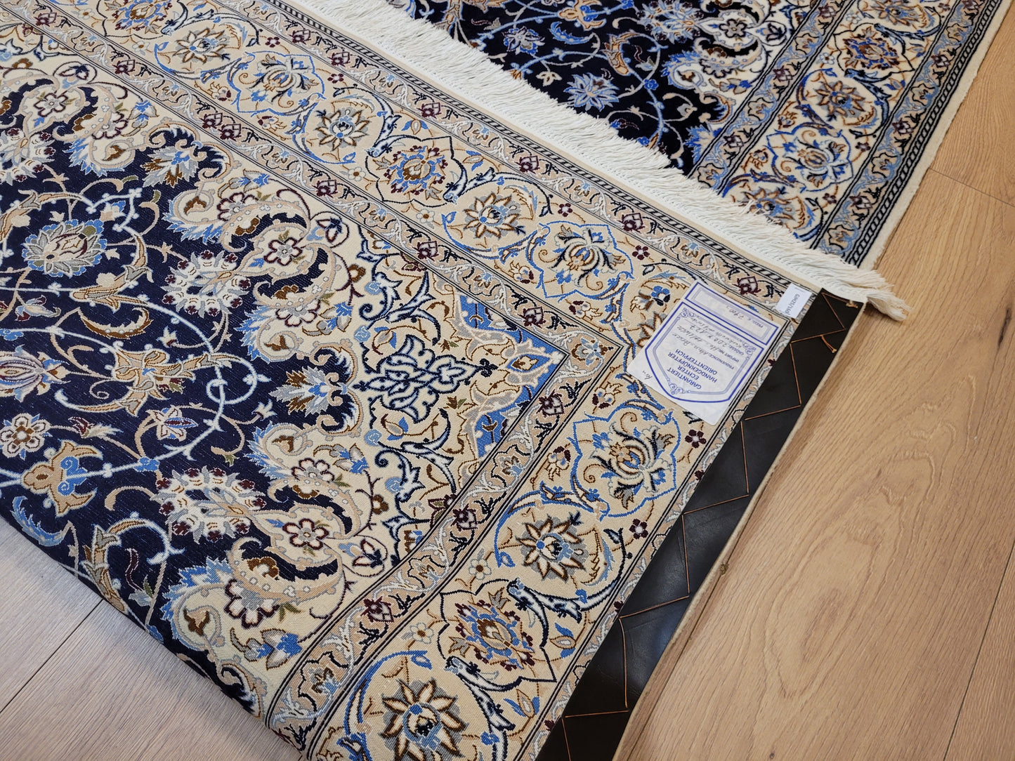 Nain Teppich Korkwolle mit Seide Medaillon feine Knüpfung