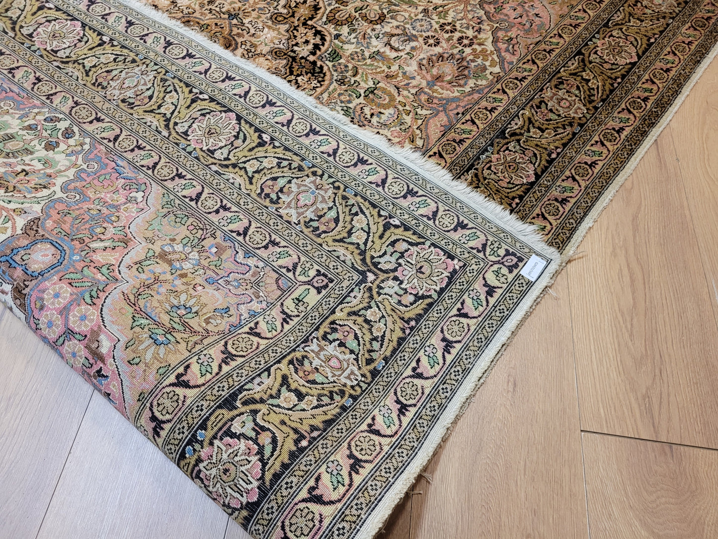 Kaschmir Teppich Seide florales Medaillon feine Knüpfung